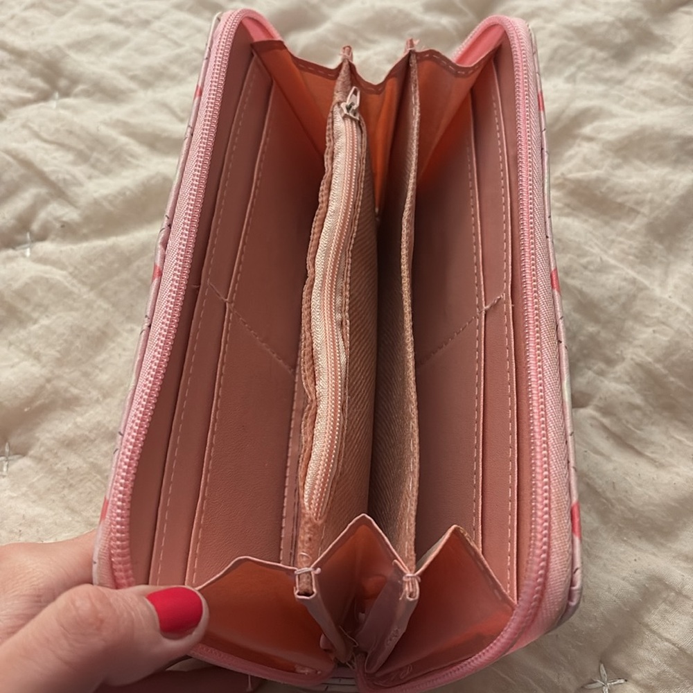 Hello Kitty Sanrio Pink Long Wallet - Picture 2 of 10